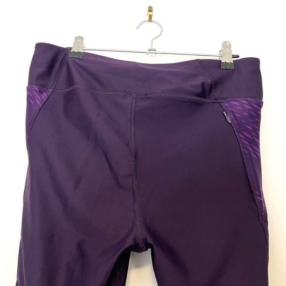 Under Armour Workout Capri Leggings Purple Stretch Zipper Pocket Size L - Picture 8 of 12
